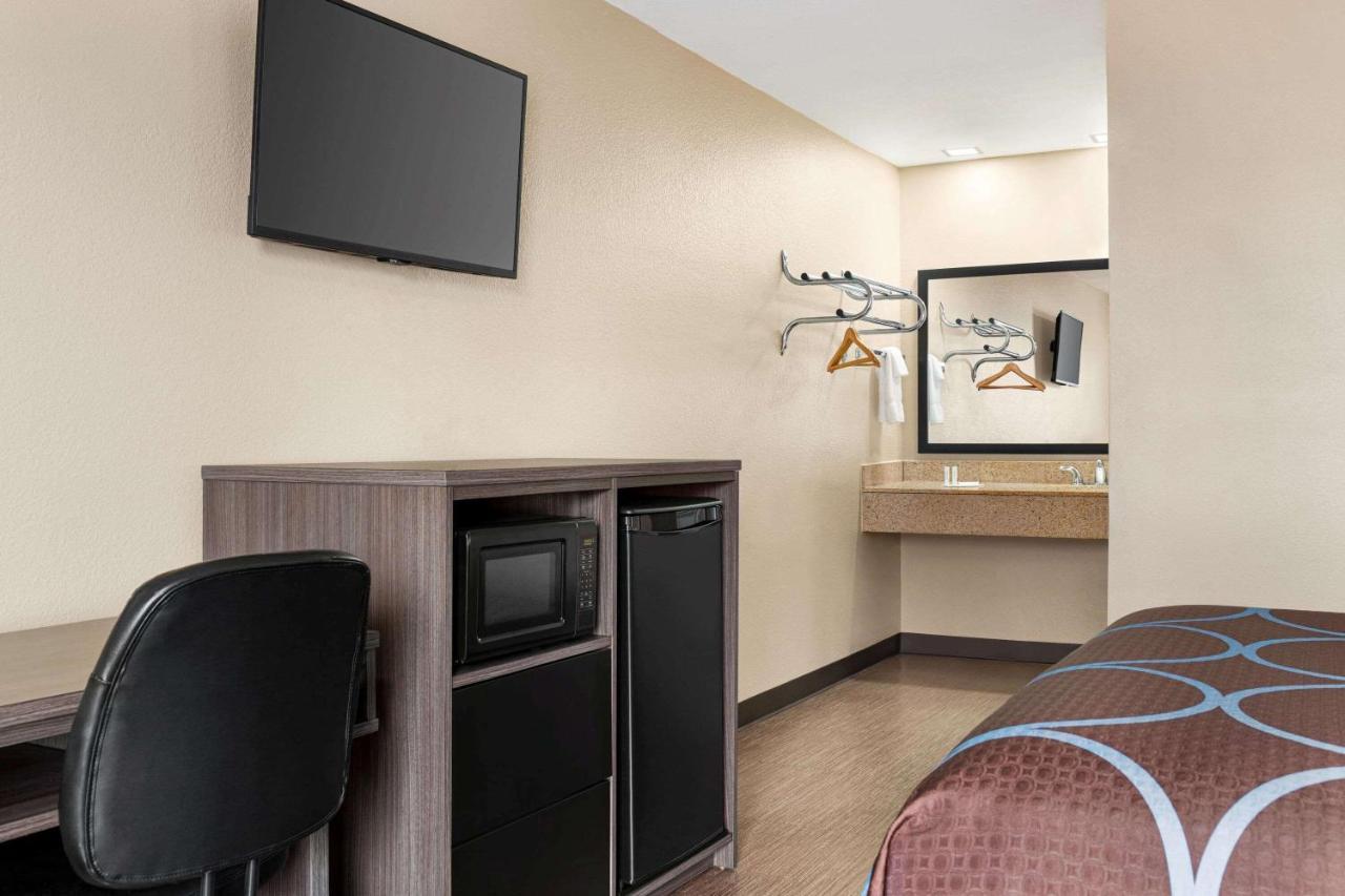 Motel Super 8 By Wyndham Foley Esterno foto