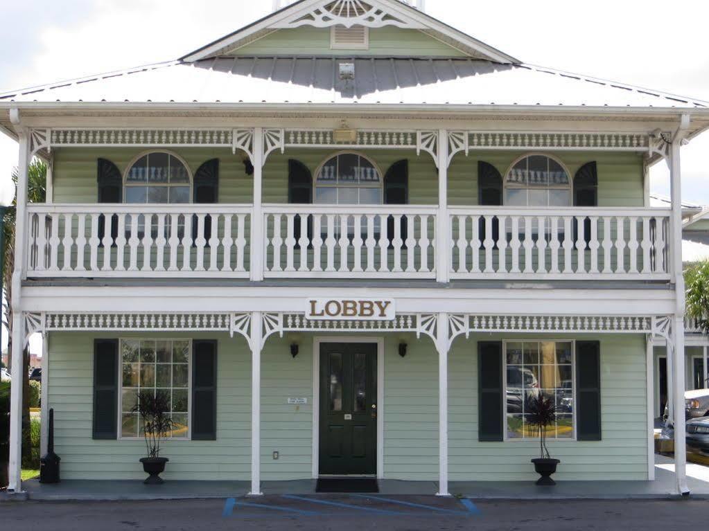 Motel Super 8 By Wyndham Foley Esterno foto